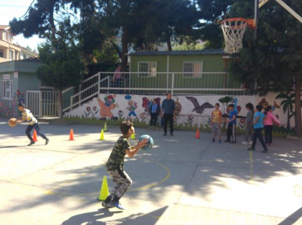Beden Eğitimi Dersinde Basketbol Çalışmaları